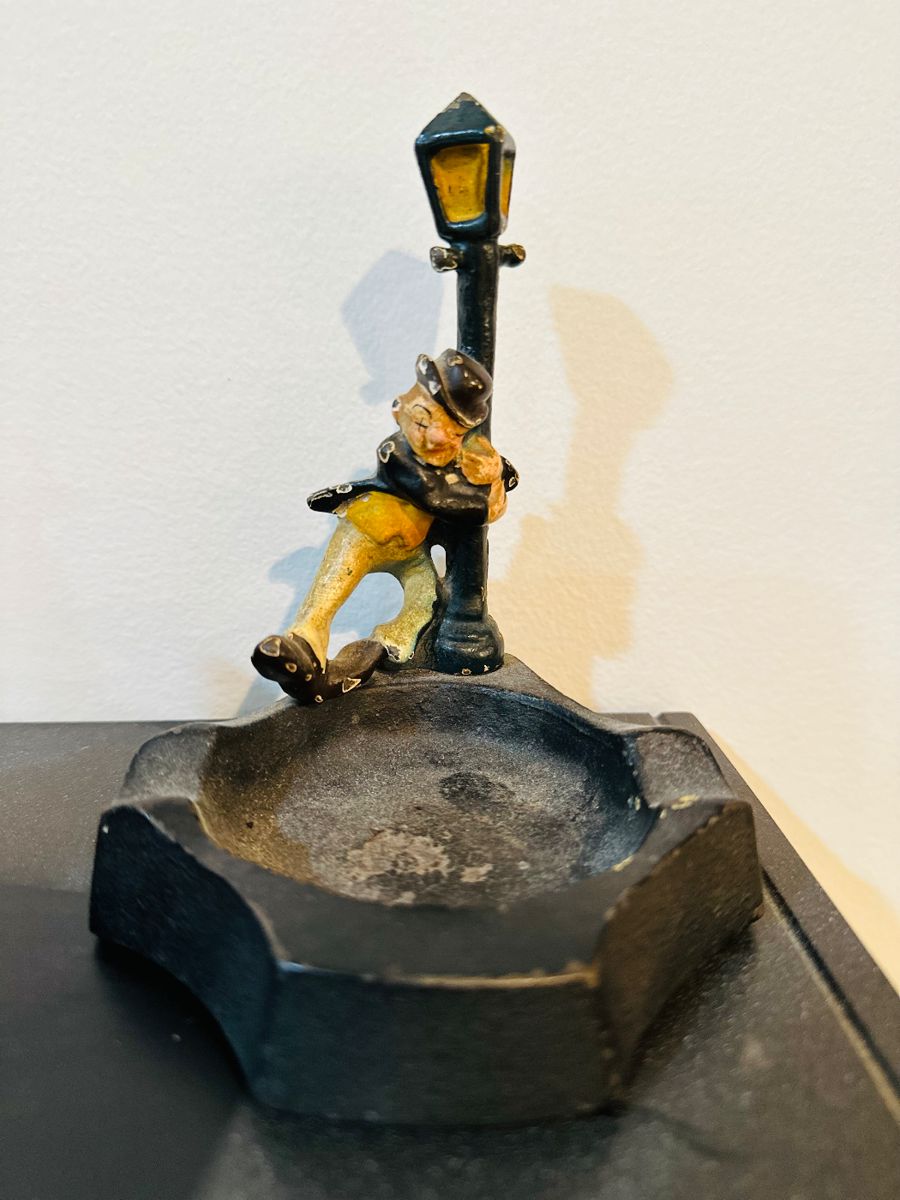 1930's Cast Iron Ash Tray