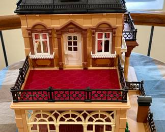 Playmobile 5300 Victorian Mansion Dollhouse includes: $800 
Victorian Bedroom 
Formal Dining Room 
Kitchen with Stove 
Babies Playroom 
Victorian Bathroom 
Full Garden Terrace 
Lounge with Fireplace 
Horsedrawn Wedding Carriage 
Victorian Laundry 
Fishmarket 
Outside Birthday Party Set 
Rabbit Hutch 
Victorian Garden Terrace 
Extras: Halloween, Biking and Sledding 