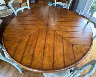 60" Round Century Furniture Town & Country Dining Table and 5 Montpellier Dining Chairs with Rush Seats.