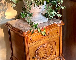 This beautiful Louis XV Style bedside table with Stone Top insert was hand picked from Antique show in Chicago.  Height - 28"  Width - 12"   Depth - 12" 
