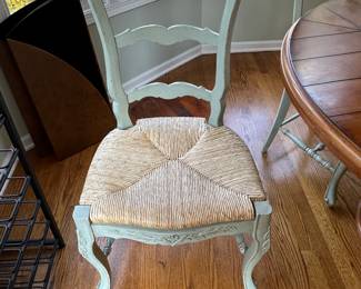 60" Round Century Furniture Town & Country Dining Table and 5 Montpellier Dining Chairs with Rush Seats.