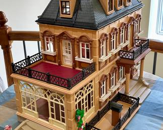 Playmobile 5300 Victorian Mansion Dollhouse includes: $800 
Victorian Bedroom 
Formal Dining Room 
Kitchen with Stove 
Babies Playroom 
Victorian Bathroom 
Full Garden Terrace 
Lounge with Fireplace 
Horsedrawn Wedding Carriage 
Victorian Laundry 
Fishmarket 
Outside Birthday Party Set 
Rabbit Hutch 
Victorian Garden Terrace 
Extras: Halloween, Biking and Sledding 