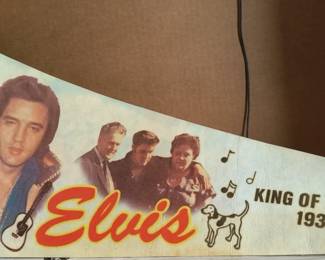 Elvis Pennant