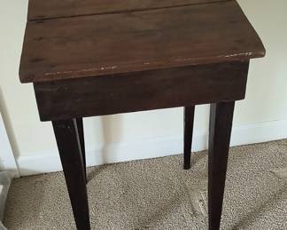 1800's Table