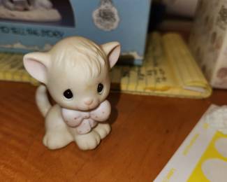 Precious Moments Cat