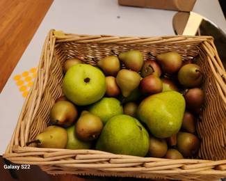 Pears for Display