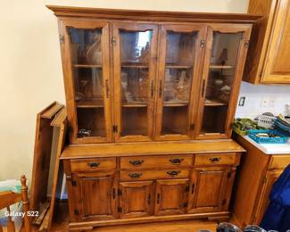 Young Republic China Cabinet