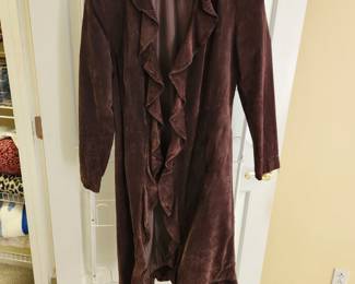 Vintage ARIA Brown Suede Full Length Womens Coat Sz M with Boho Ruffle