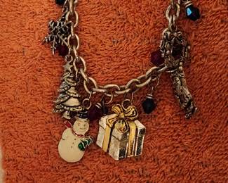 Christmas Seasons Necklace