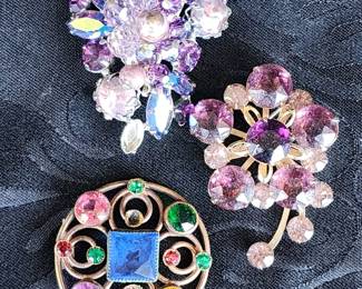 Rhinestone brooches