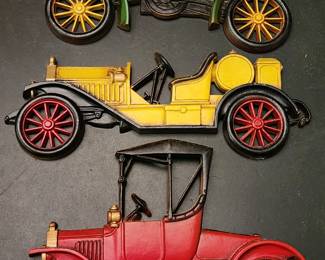 Vintage wall decor of automobiles 