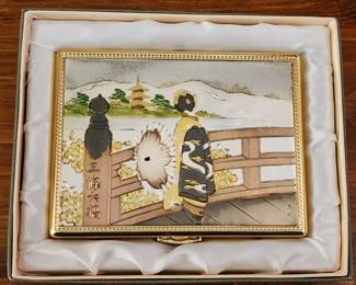Oriental cigarette case