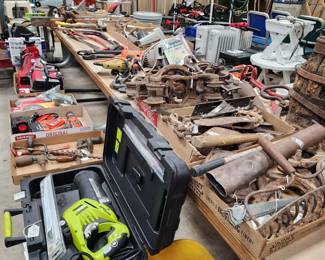 So many tools!!