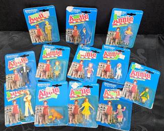Annie figures in original blister pack