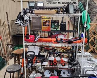 So many tools and equipment available. 