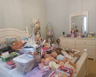 Tons of toys and childrens clothes