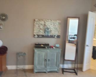 Beautiful like new furniture