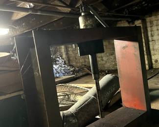 Vintage Machinist Hydrolic Shop Press