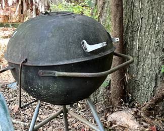 Vintage John Deere Grill