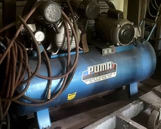 30 Gallon Puma Air Compressor