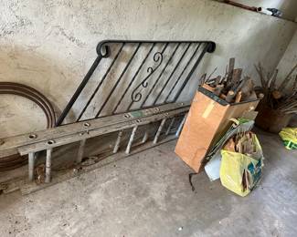 Extension Ladder, Railing