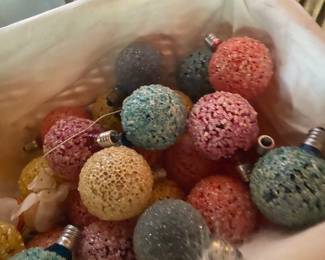 Snowball Bulbs