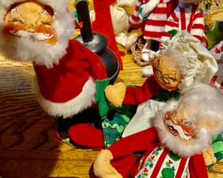 Vintage Anna Lee Santa/Potbelly Stove, Santa and Mrs Claus