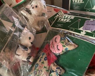 Vintage Trim A Tree NRFP