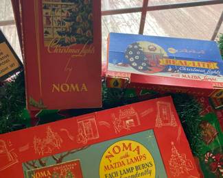 Vintage Christmas Noma Lights/Box