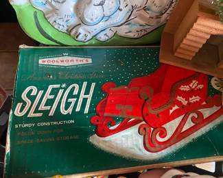 Vintage Woolworth Sleigh/Box
