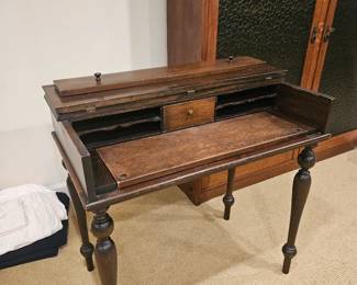 Writing desk