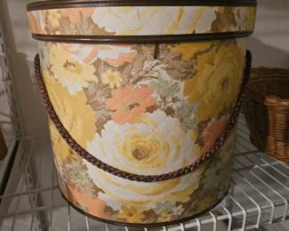 Sewing chest