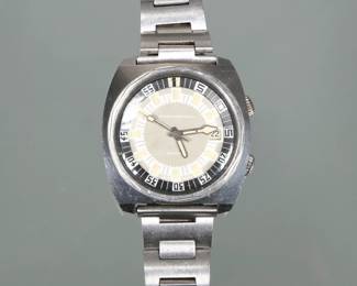 RETRO GIRARD PERREGAUX "GYROMATIC" WRISTWATCH | Having a taupe dial with luminous block markers, black outer ring with Arabic numerals, sweep seconds hand and date window, stainless steel case (42mm) and bracelet.
