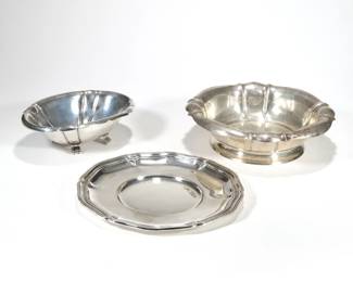 (3pc) MISC. GERMAN SILVER | Continental 800 silver, including an O. Richter round tray with scalloped rim, a scalloped rim bowl, and an oval footed bowl, each with fineness mark and other hallmarks; all together 36.28 ozt - h. 3 x dia. 11 in. (round bowl)


