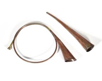 (2pc) ANTIQUE COPPER HUNTING HORNS | No apparent markings  - l. 19 in. (largest)