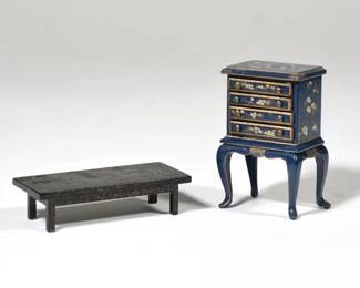 (2pc) NATASHA DOLLHOUSE MINIATURES | Painted chinoiserie miniature furniture including a silver chest on stand and a low / coffee table (l. 3.5 in.) - h. 3 in. (chest)
