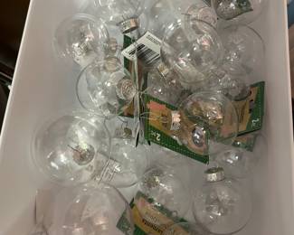 Clear ornaments for crafting