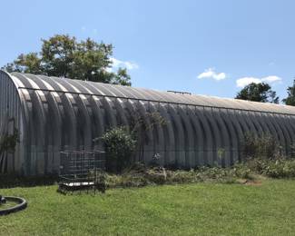 Huge Quonset Hut/Shed