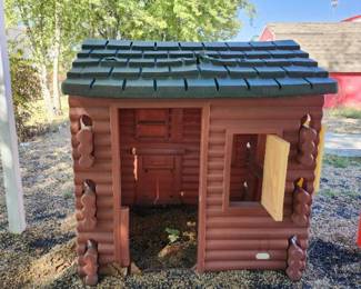 Little Tikes Log Cabin