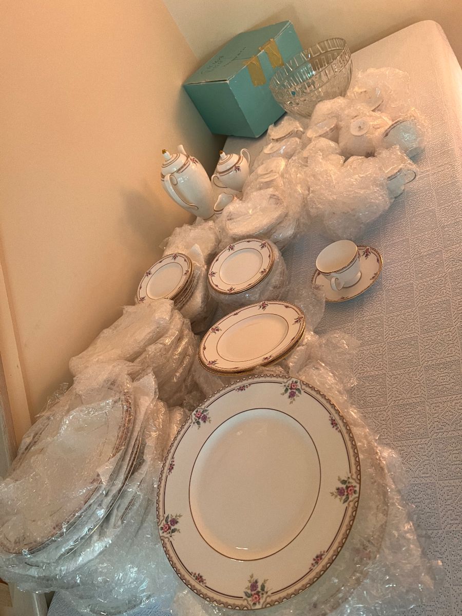 This is the Wedgewood Markham service for 16. Available for pre-sale. $300.00, coffee pot-sugar-creamer $75.00. 