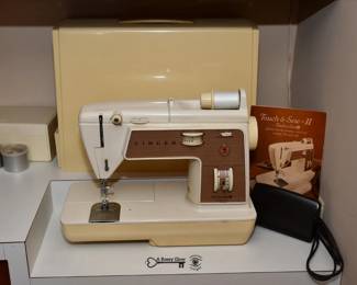 016Some Highlights Naperville Estate Sale