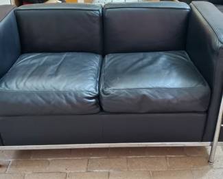 Fantastic Le Corbusier LC2 two seater sofa by Cassina!