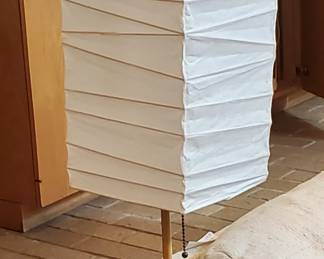 Isamu Noguchi Akari Lamp!