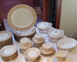 "Hyde Park" by Royal Worchester Fine China!