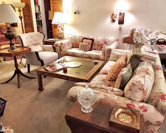 Floral Sofa & Loveseat