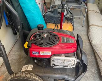 Pressure washer 