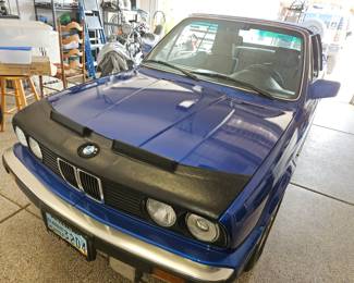CLASSIC CAR: 1988 BWM 325I CONVERTIBLE AS-IS FOR PARTS ONLY
vin# WBABB2302J1945213 (NO TITLE) NEW: PAINT, CONVERTIBLE TOP, INTERIOR. SAT COVERED IN GARAGE FOR YEARS SO WE CAN'T START IT AS-IS  (BEST OFFER SUBMITTED BY NOON MONDAY 9/16/24)