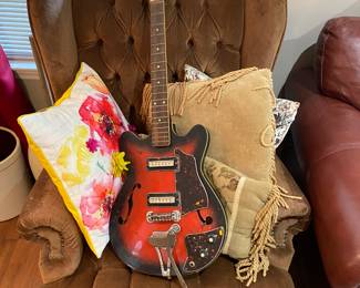 1960's Japanese Hy-Lo guitar.