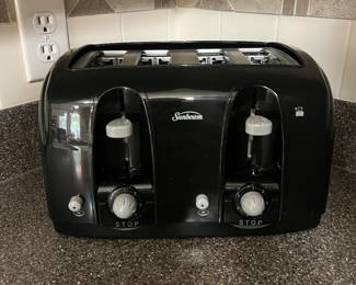 Sunbeam four slice toaster