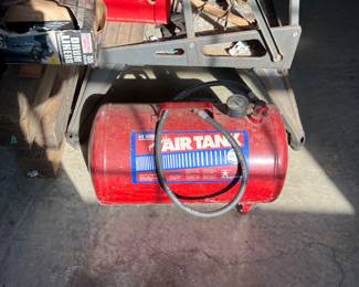 Air tank